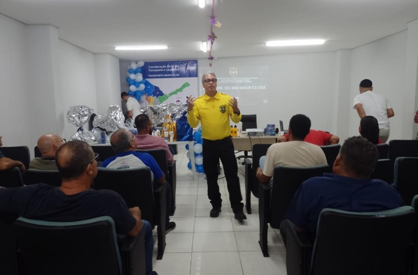 DMTT promove treinamento para motoristas do transporte municipal de hemodiálise