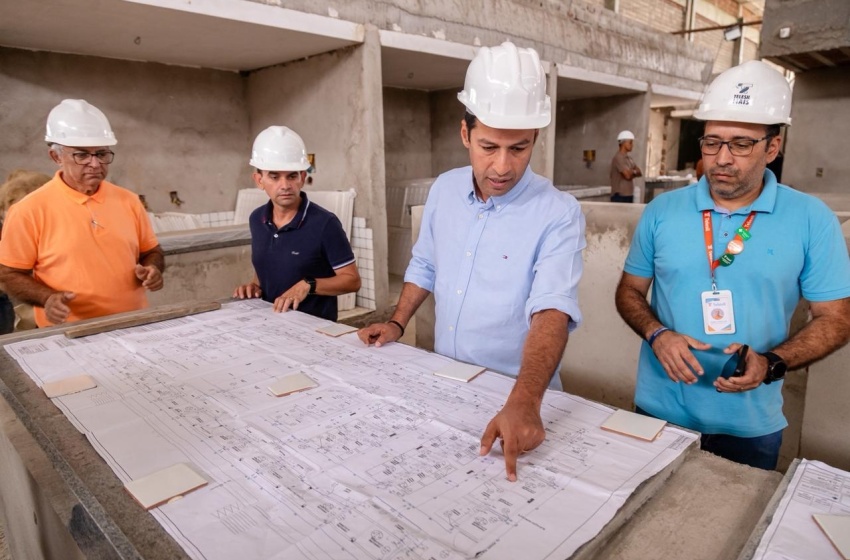 Vice-prefeito e titular da Seminfra vistoria etapa final das obras do novo Mercado do Benedito Bentes