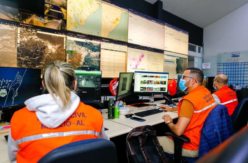 Chuva contínua deixa Defesa Civil em Alerta