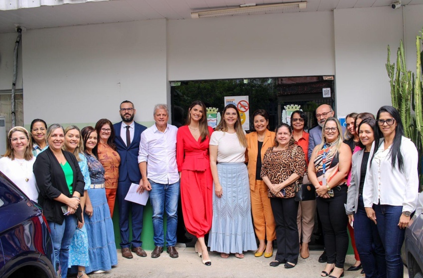 Primeira-dama de Maceió debate ações intersetoriais em prol da Primeira Infância