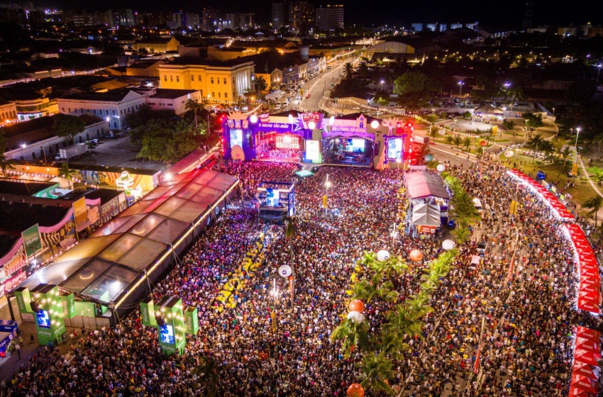 Abertura do São João fortalece turismo e cultura em Maceió