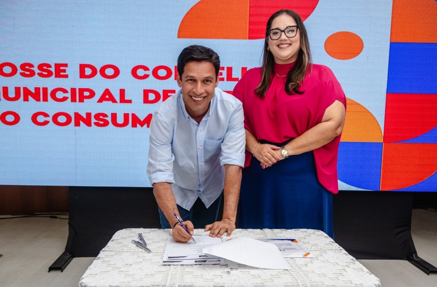 Vice-prefeito prestigia posse de nova diretoria do Conselho de Defesa do Consumidor de Maceió