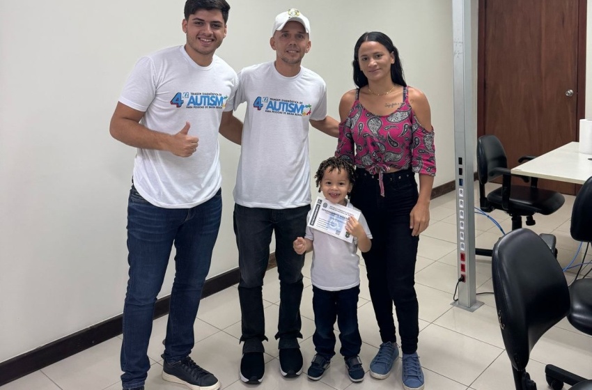 Pessoas autistas são atendidas pelo DMTT para triagem do Cartão Vamu Especial