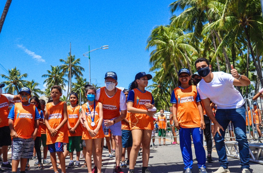 Prefeitura acompanha Maratoninha da Educação e destaca incentivo ao esporte