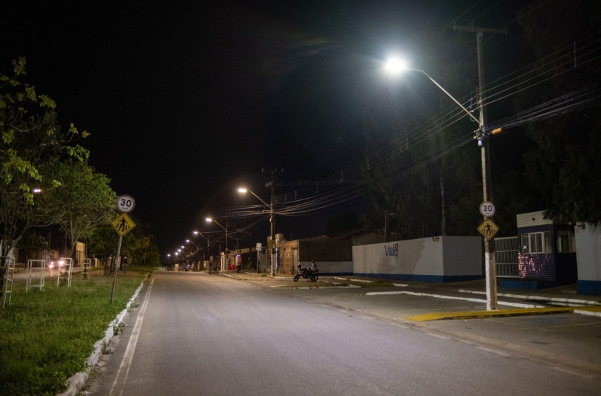 Prefeitura realiza manutenção na iluminação do Conjunto Aprígio Vilela