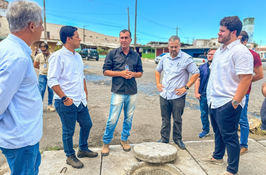 Vice-prefeito e titular da Seminfra determina limpeza preventiva do Mercado da Produção