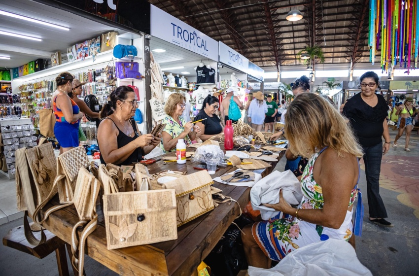 Prefeitura de Maceió oferece oficina para ensinar nova técnica a artesãs