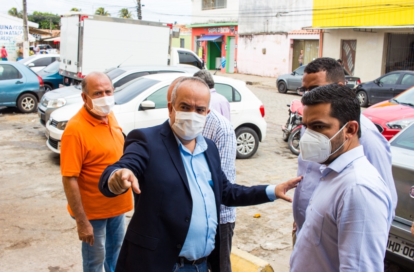 Grupo de trabalho visita Mercado do Jacintinho para definir mutirão da próxima quarta