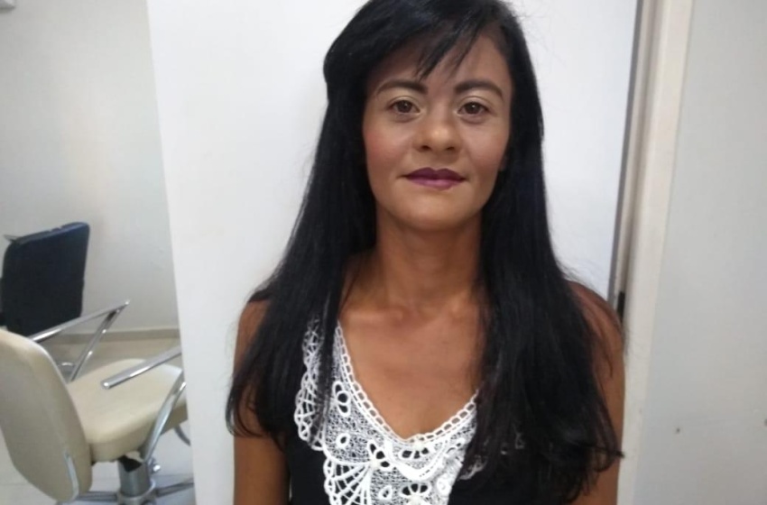 Projeto Beleza Encoberta resgata autoestima de mulheres em situação de rua