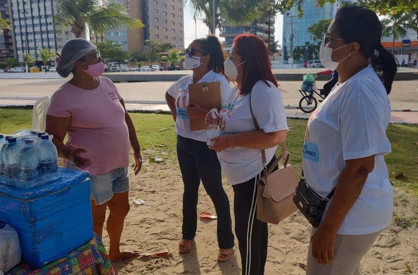 Assistência Social orienta barraqueiros da orla sobre combate ao trabalho infantil