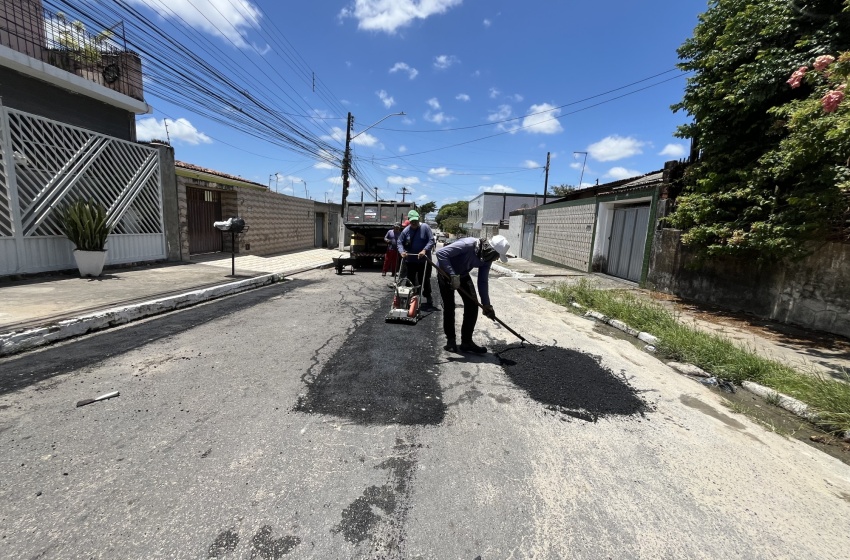 Operação Tapa-Buraco chegou a mais de 300 ruas em setembro