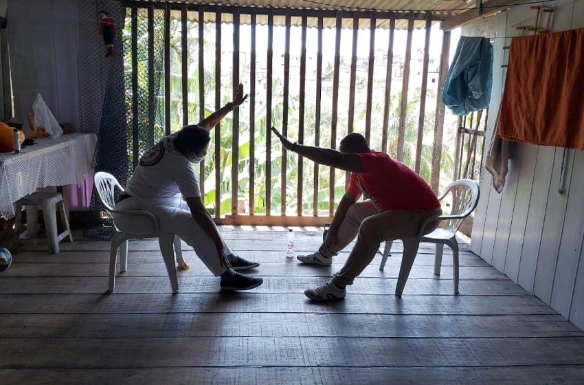 Cras Pitanguinha adapta atividades para grupo de idosas na pandemia