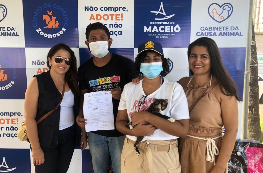 Feiras de Adoção da Prefeitura têm assegurado lares para pets que viviam em situação de abandono